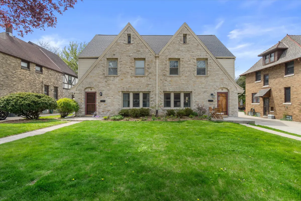 4845 N Cumberland Blvd, Whitefish Bay, WI 53217 - #1