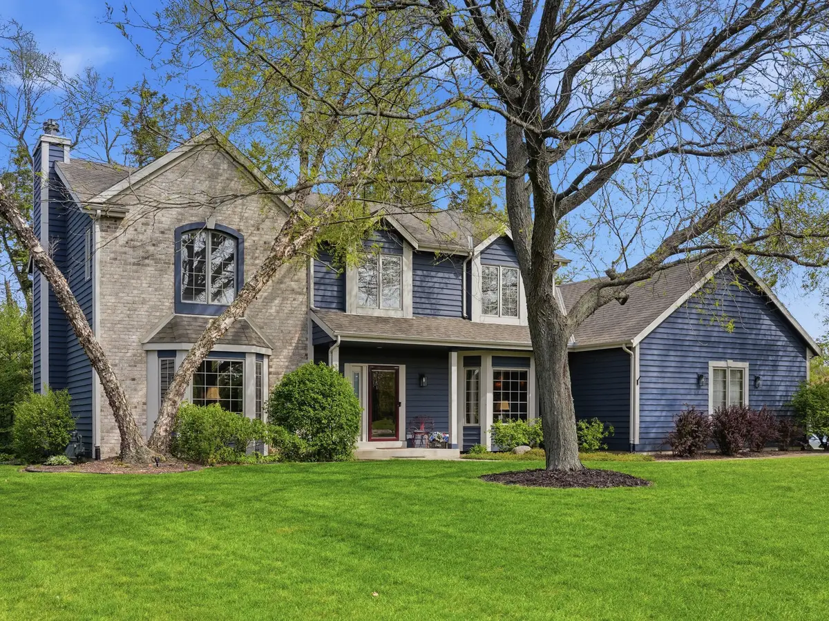 13370 W Maple Ridge Rd, New Berlin, WI 53151 - #1