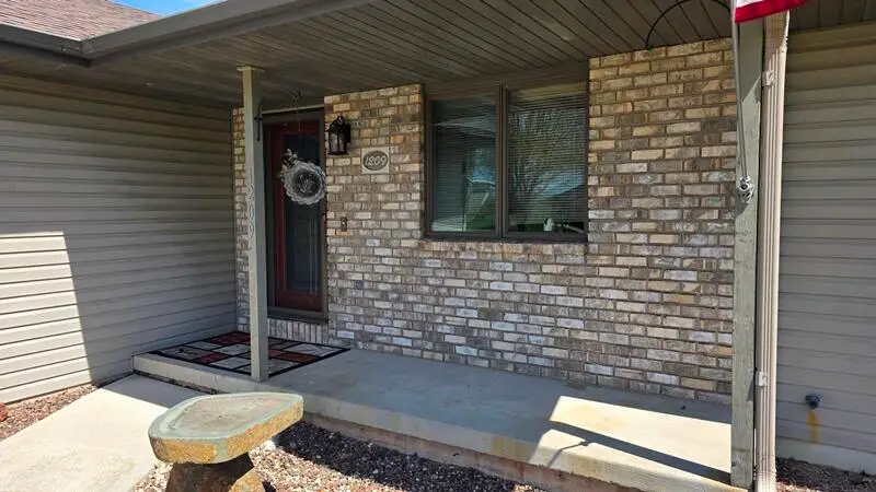 1209 Stonebridge Dr, Howards Grove, WI 53083 - #2