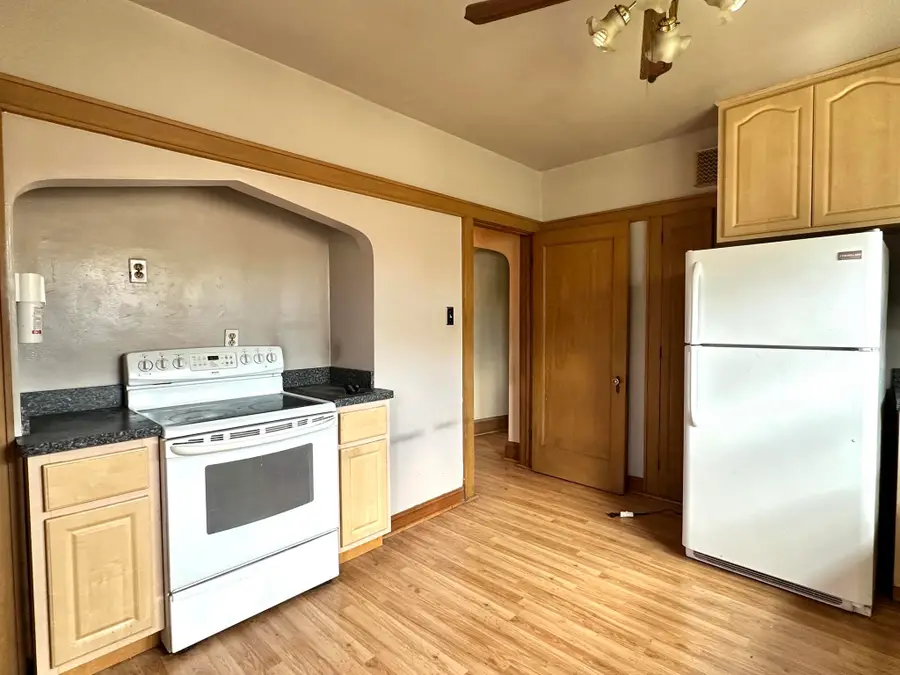 3234 S Pine Ave, Milwaukee, WI 53207 - #3