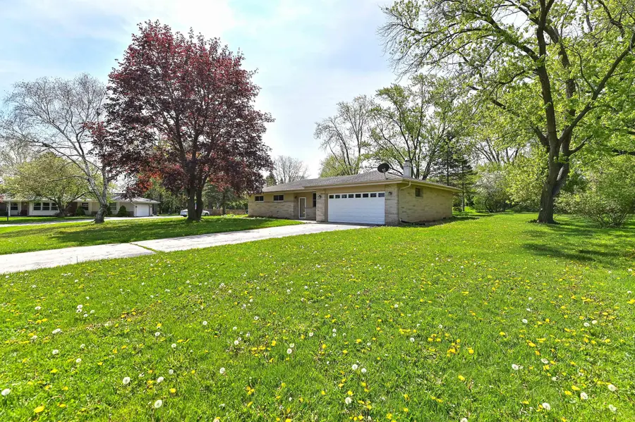 N79W15709 Charles Ct, Menomonee Falls, WI 53051 - #3