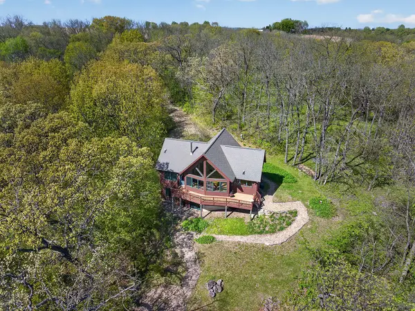13287 Eagles View Rd, Freeman, WI 54628