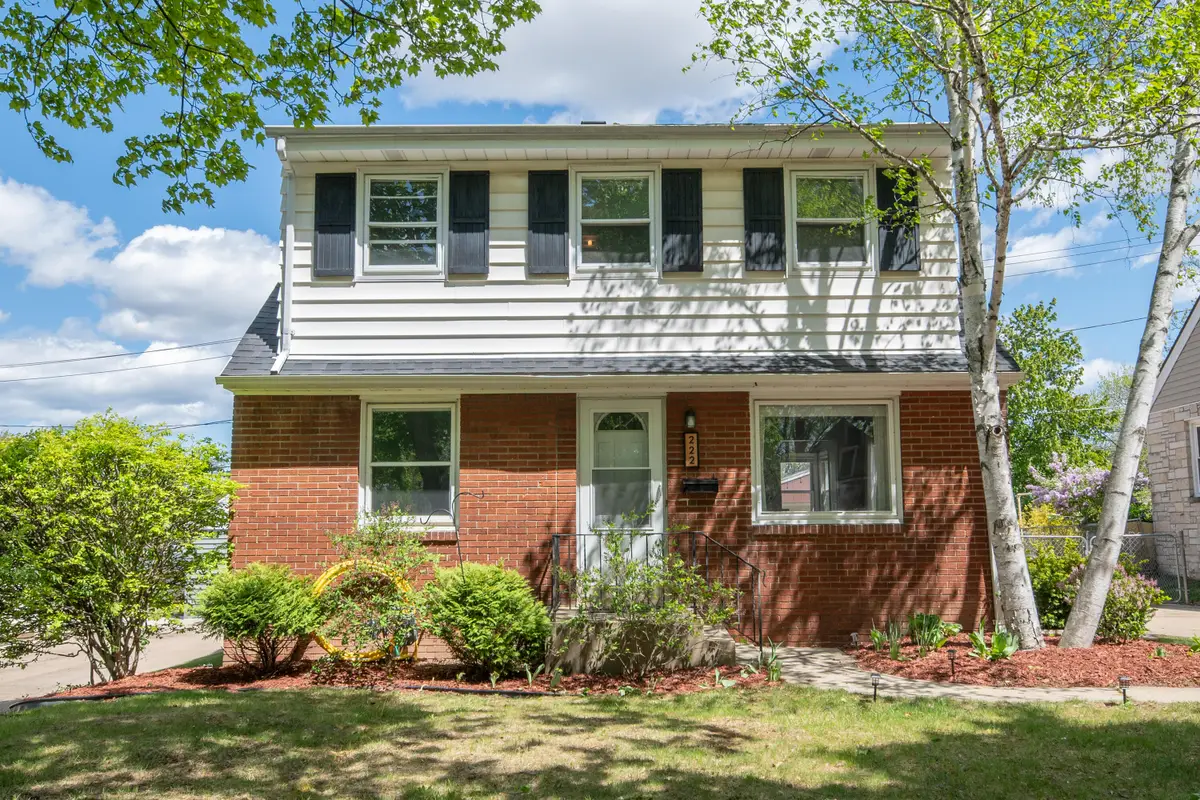 222 N 90th St, Milwaukee, WI 53226 - #1