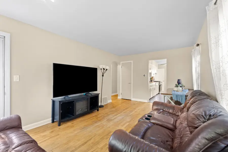 232 S 67th St, Milwaukee, WI 53214 - #3