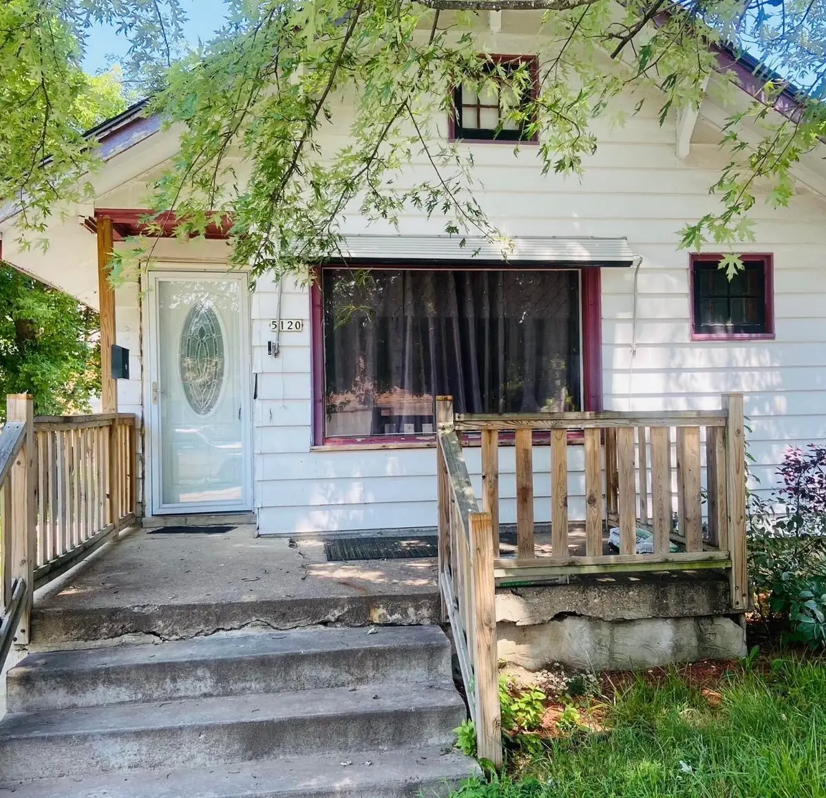 5120 W Courtland Ave, Milwaukee, WI 53218 - #1