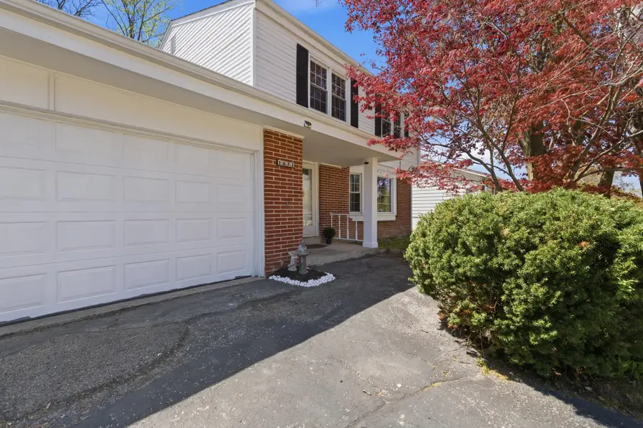 1633 Spruce St, Grafton, WI 53024 - #2