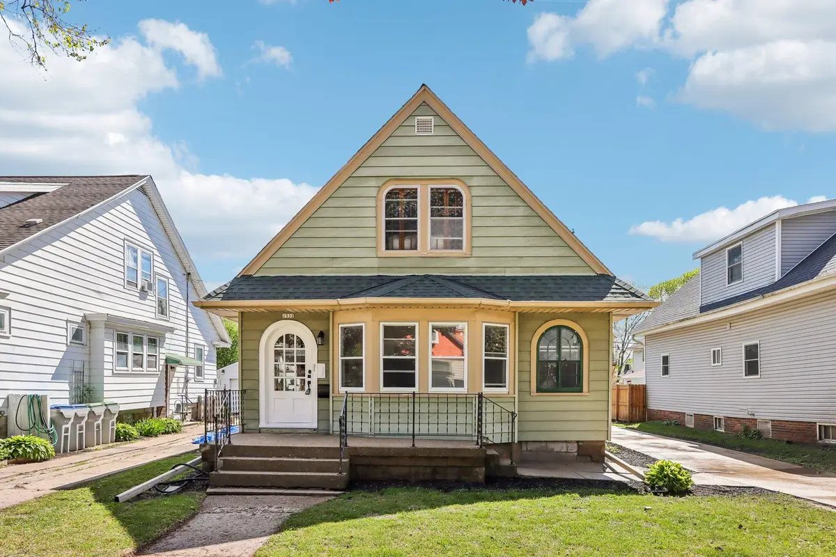 1532 N 58th St, Milwaukee, WI 53208 - #1