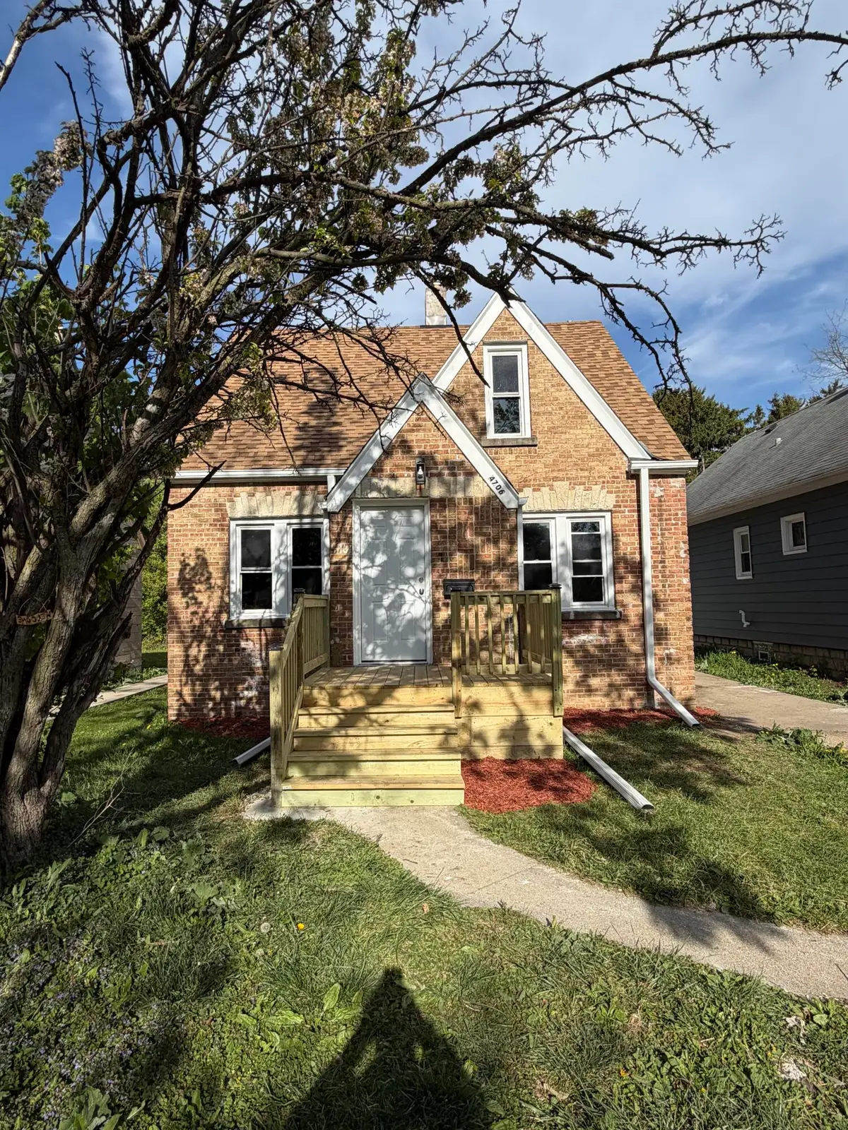 4706 N 57th St, Milwaukee, WI 53218 - #1