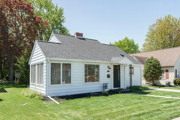 258 15th St, Fond Du Lac, WI 54935