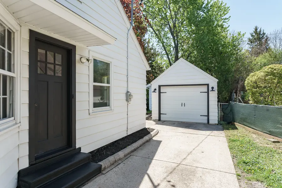 258 15th St, Fond Du Lac, WI 54935 - #3