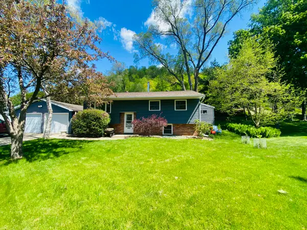 4001 Starlite Dr, Shelby, WI 54601