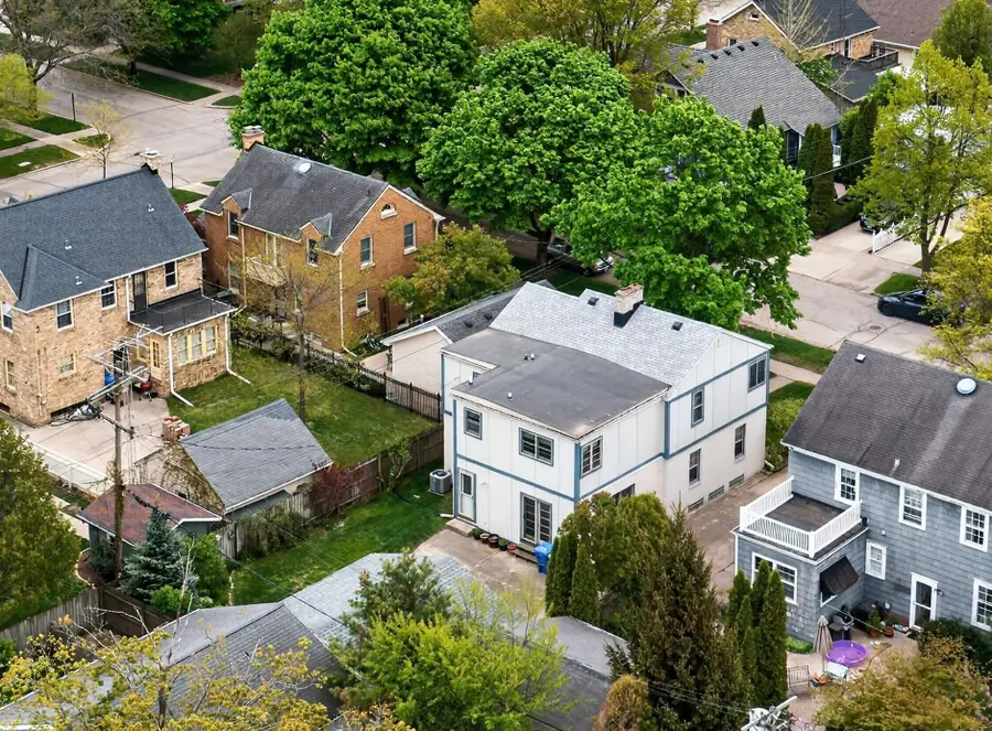 514 69th St, Kenosha, WI 53143 - #3