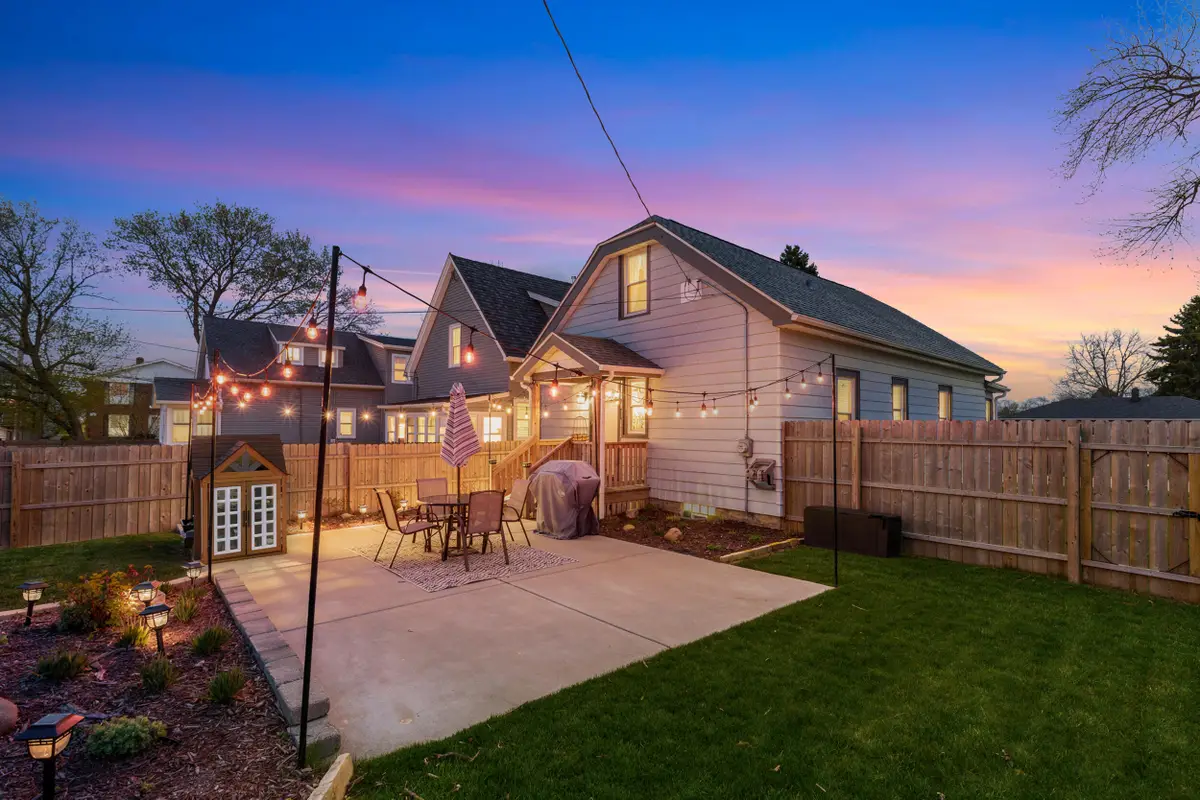 516 Menomonee Ave, South Milwaukee, WI 53172 - #1