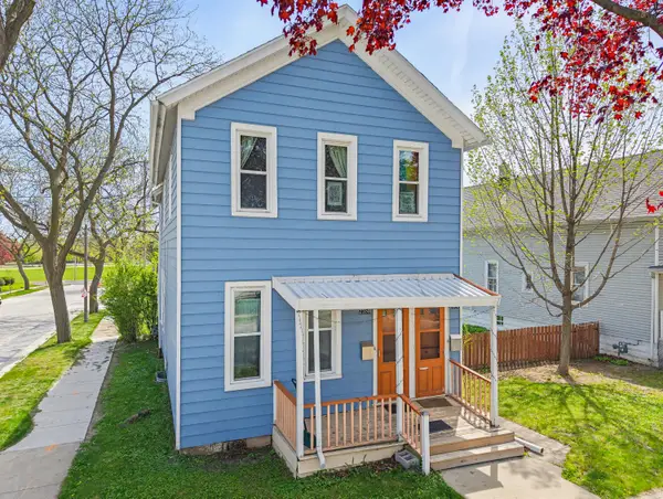 2350 S Lenox St, Milwaukee, WI 53207
