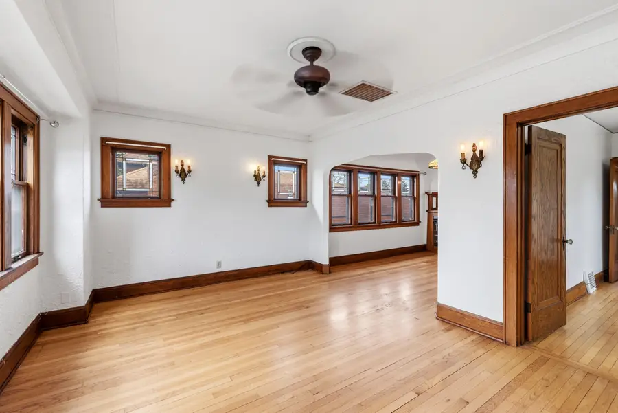 3493 N Humboldt Blvd, Milwaukee, WI 53212 - #2