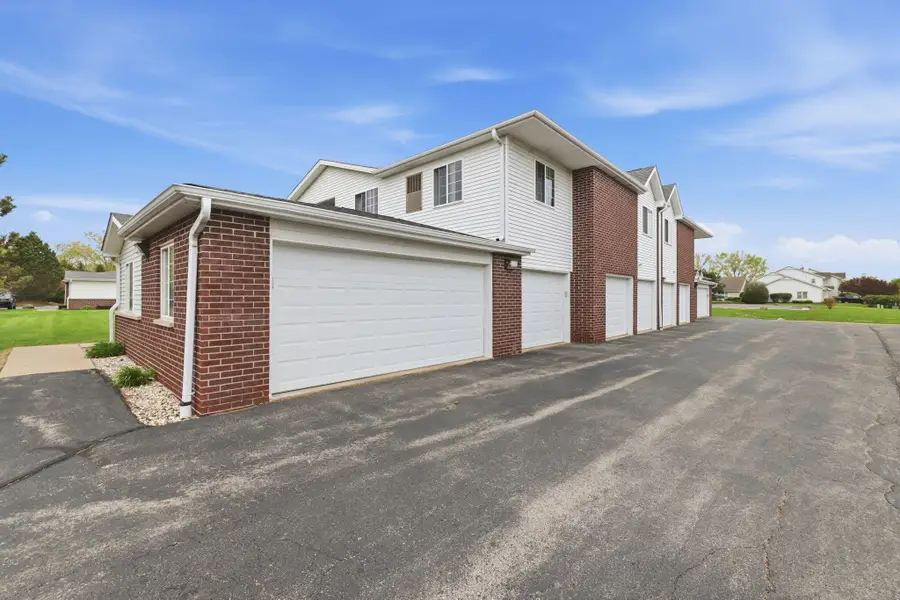 2775 11th Pl, Somers, WI 53140 - #3