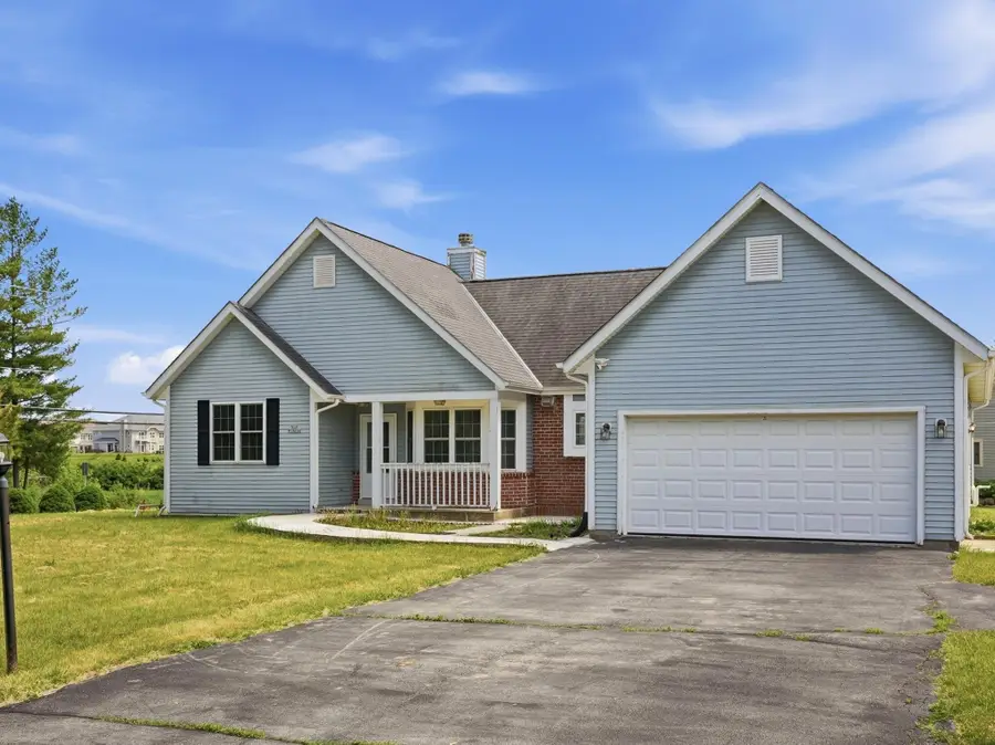 N56W18034 Evergreen Ln, Menomonee Falls, WI 53051 - #2