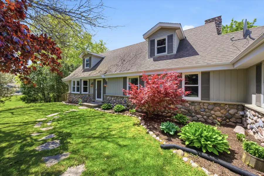 W169N9873 Nigbor Dr, Germantown, WI 53022 - #3