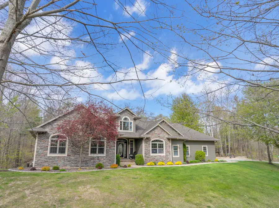 N3480 Red Oak Drive, Osceola, WI 53010 - #3