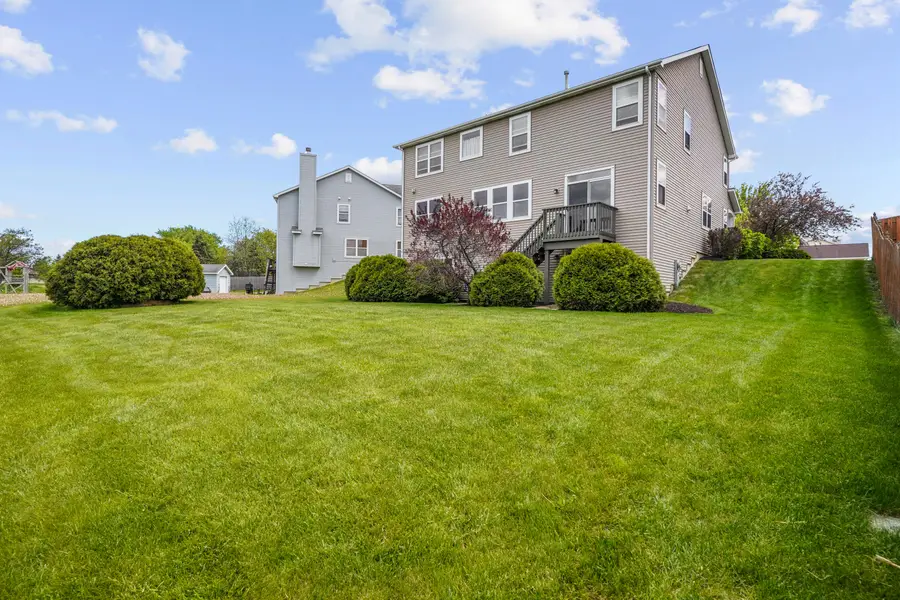 10606 61st St, Kenosha, WI 53142 - #3