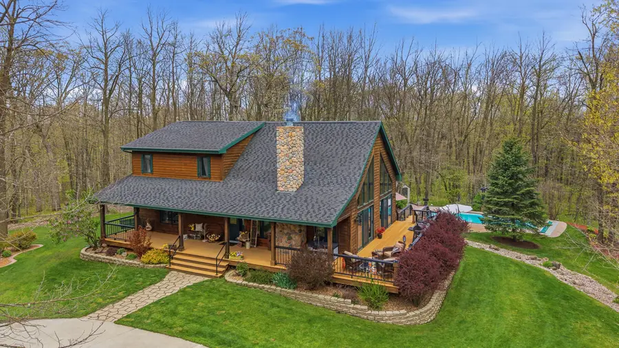 W1708 W Iowa Rd, Herman, WI 53035 - #2