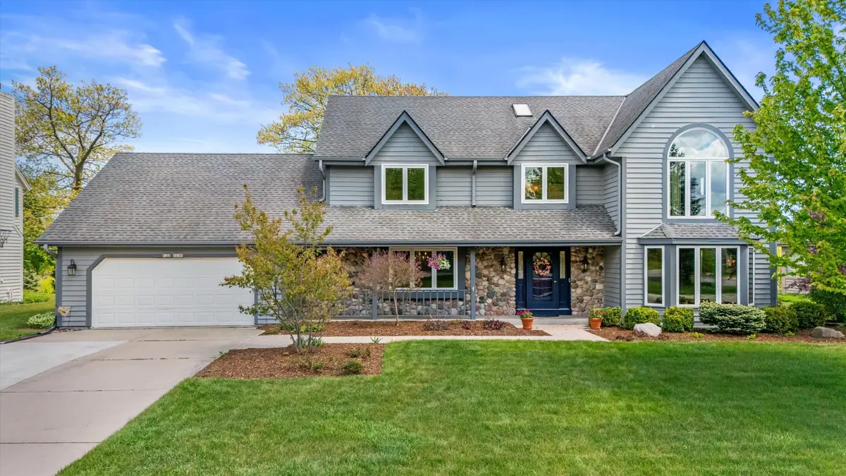 W168N5140 Stonefield Rd, Menomonee Falls, WI 53051 - #1