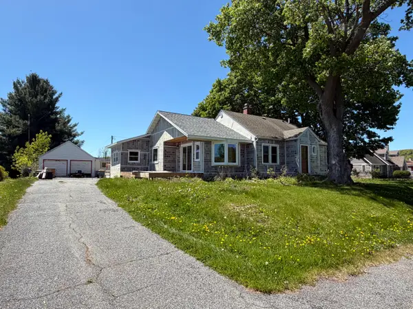 1211 County 6, La Crescent, MN 55947