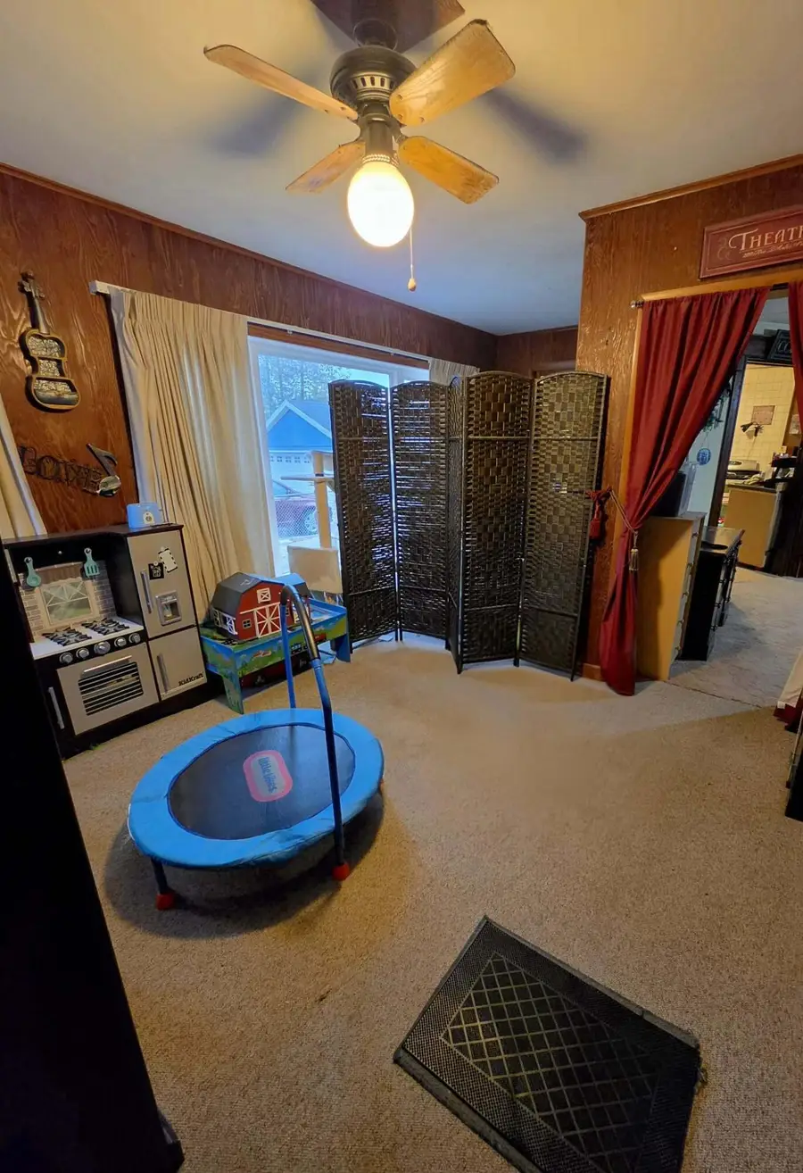 1420 Hawthorne Ave, Two Rivers, WI 54241 - #3