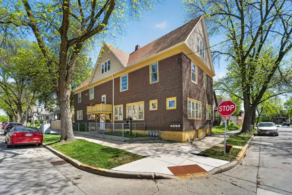 2802 N Weil St, Milwaukee, WI 53212