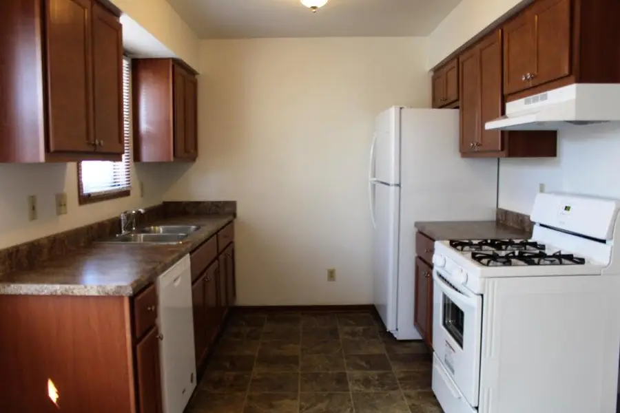 6316 53rd St, Kenosha, WI 53144 - #2