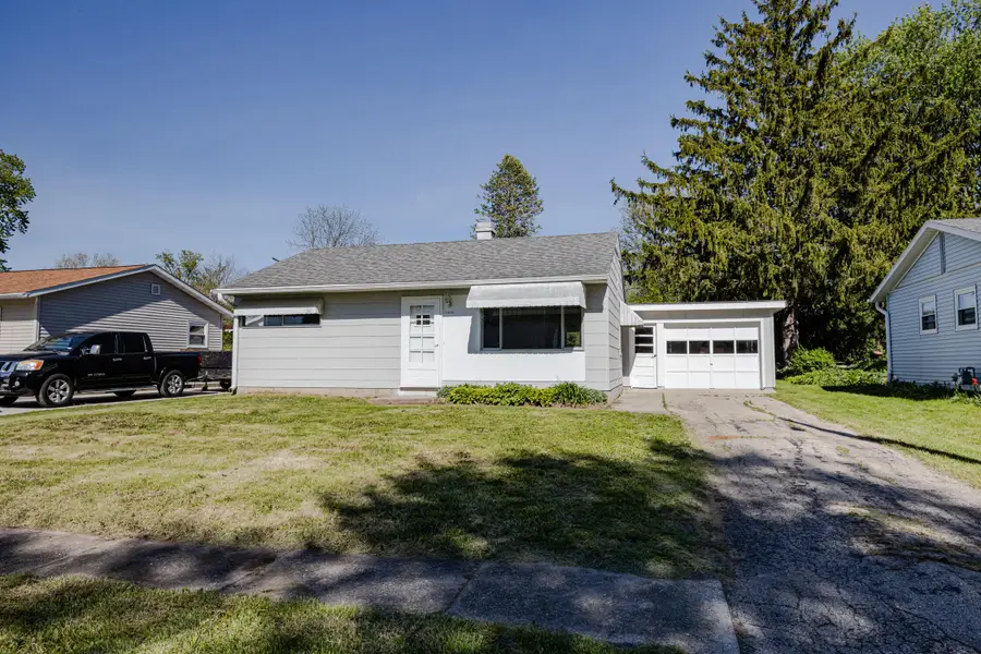 1409 S 10th St, Watertown, WI 53094 - #2
