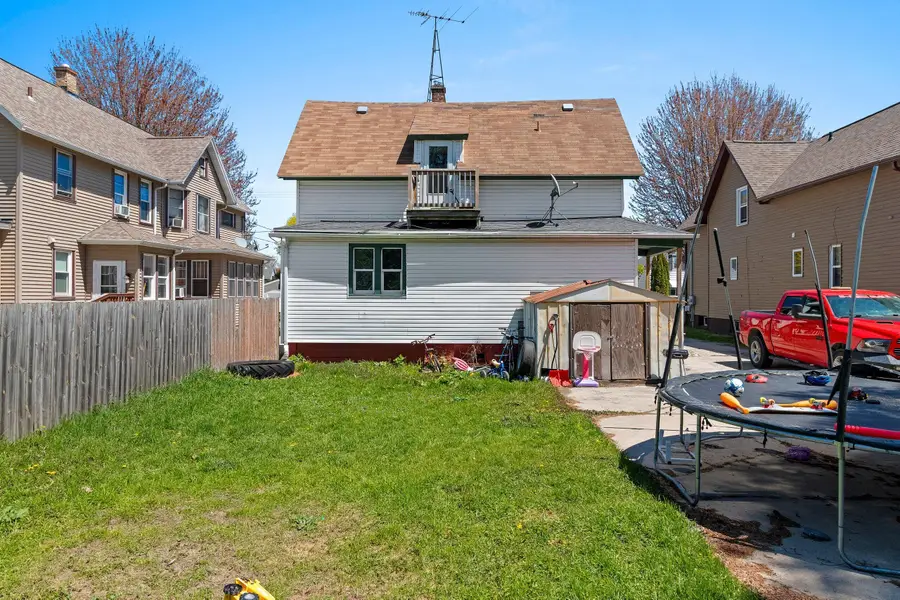 1026 S 14th St, Manitowoc, WI 54220 - #3
