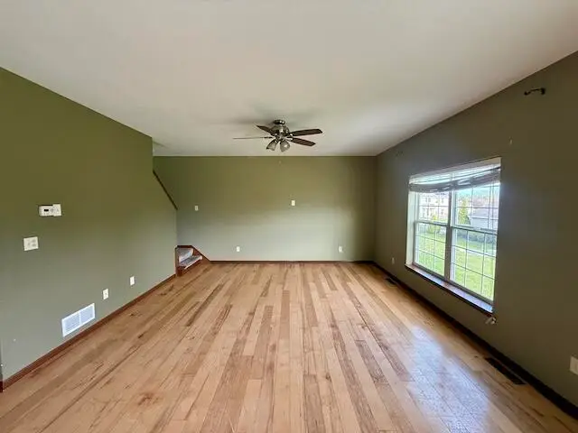 1203 Hazelcrest Dr, Watertown, WI 53094 - #2