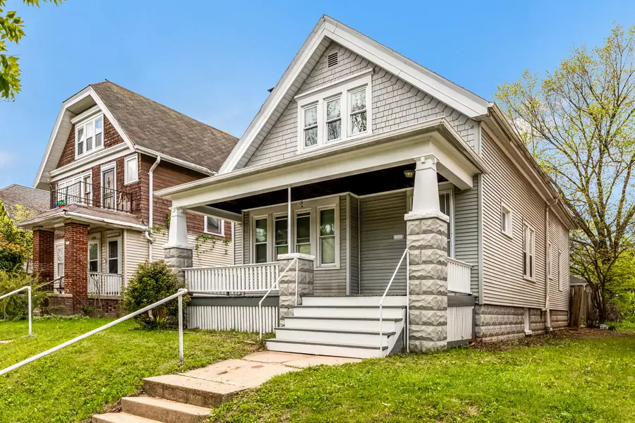2631 N 40th St, Milwaukee, WI 53210 - #2