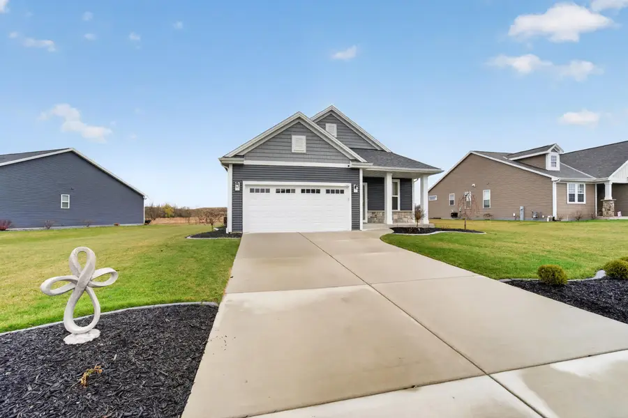 7062 Creekside Ct, Mount Pleasant, WI 53406 - #2