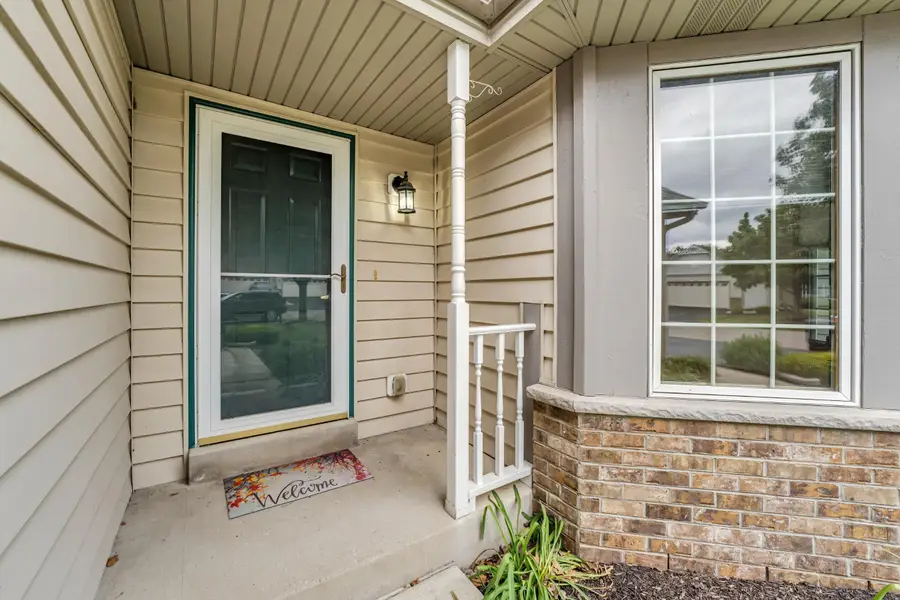613 Annecy Park Cir, Waterford, WI 53185 - #3