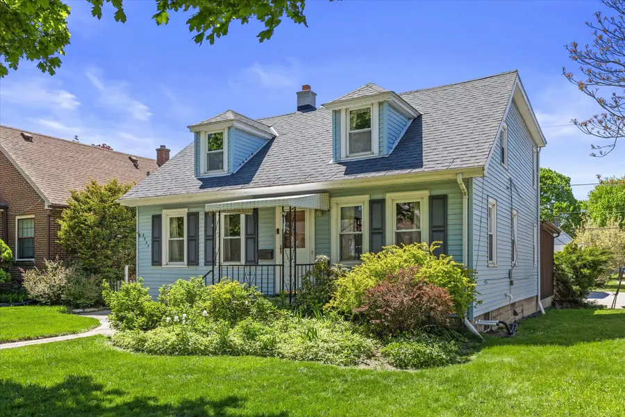 3947 S 1st Pl, Milwaukee, WI 53207 - #3