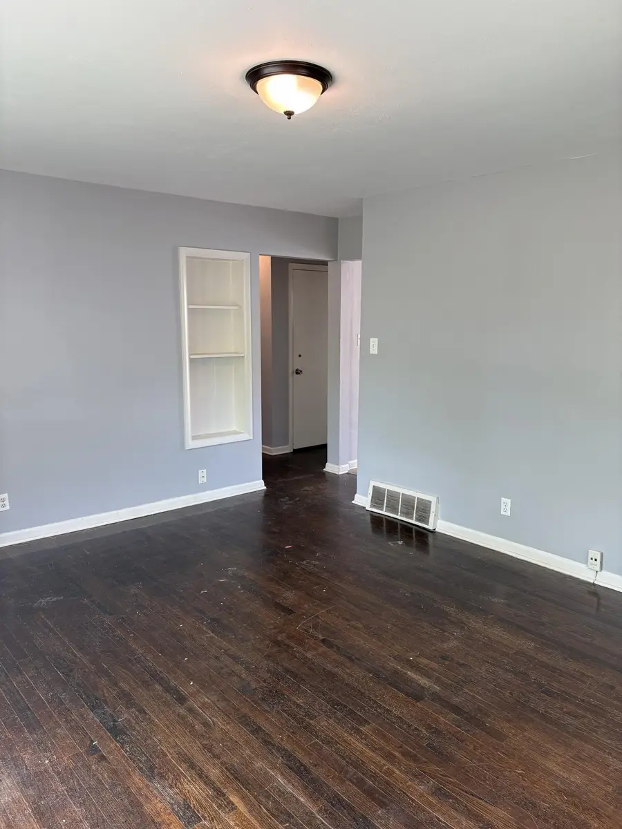 8134 W Herbert Ave, Milwaukee, WI 53218 - #3