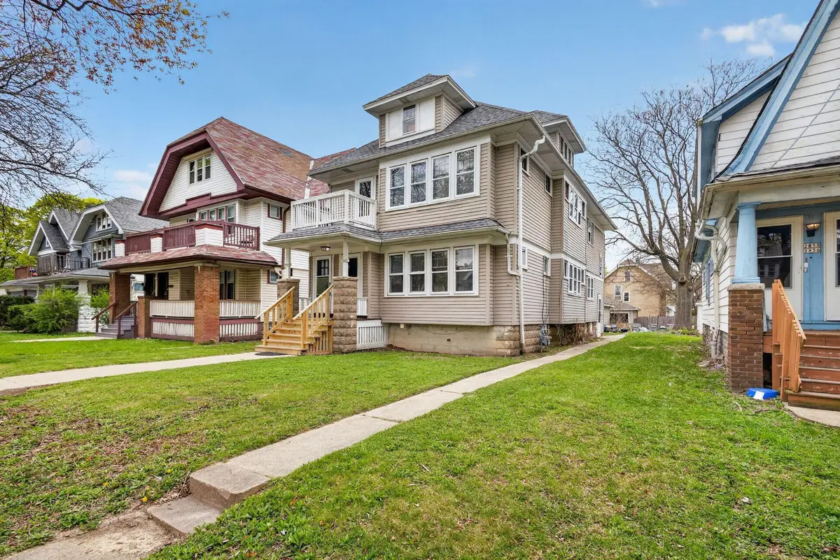 2862-2864 N 48th St, Milwaukee, WI 53210 - #1