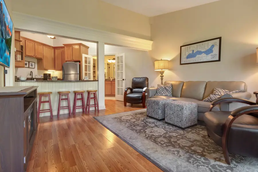 403 Deerpath W, Fontana, WI 53125 - #2