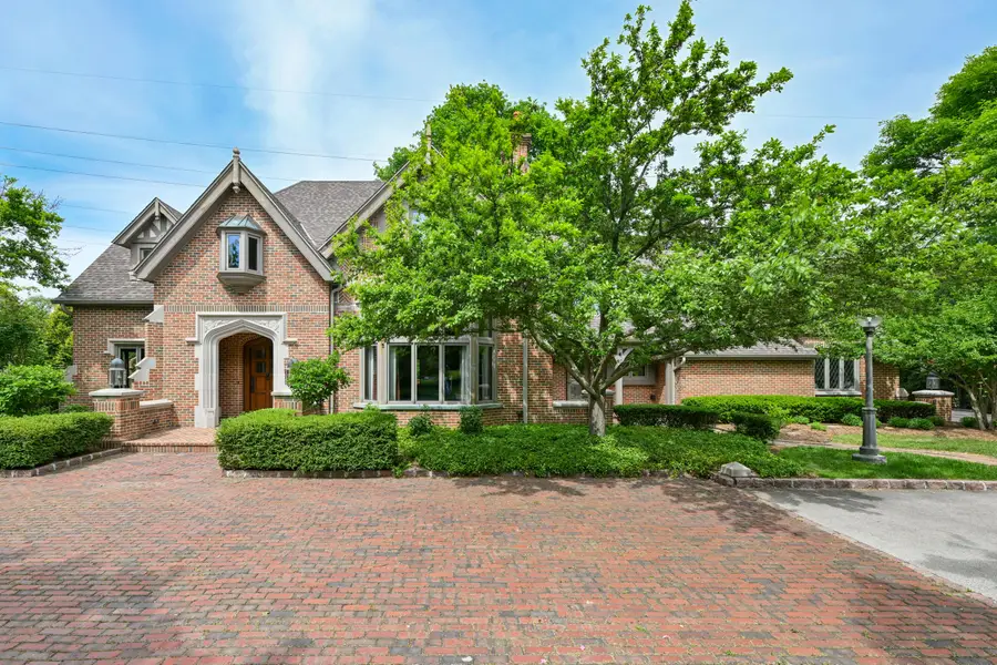 2005 Derrin Ln, Brookfield, WI 53045 - #3