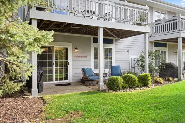 524 Geneva National Ave N, Geneva, WI 53147