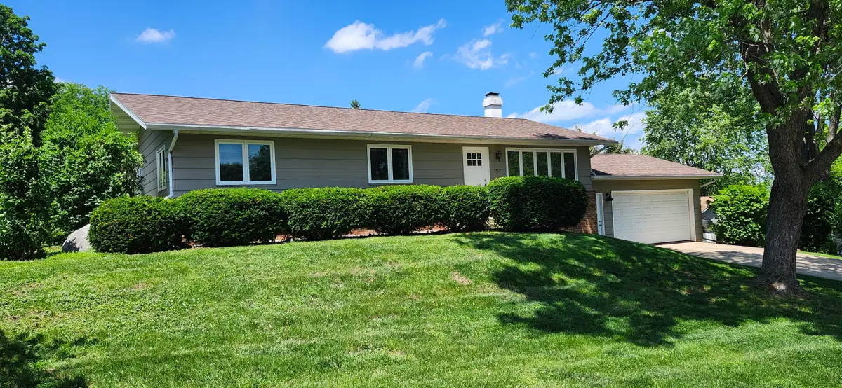 1707 Miller Rd, Lake Geneva, WI 53147 - #1