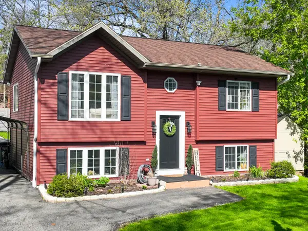 N3311 Queen Rd, Geneva, WI 53147