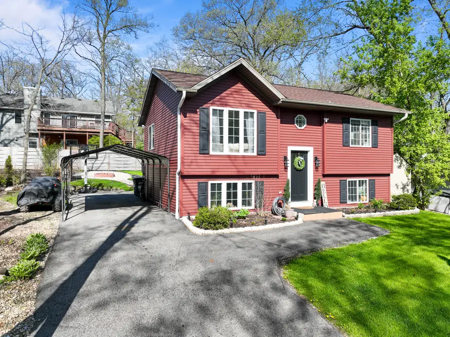 n3311 Queen Rd, Como, WI 53147 - #2