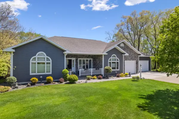 7186 Icehouse Ave, Sparta, WI 54656