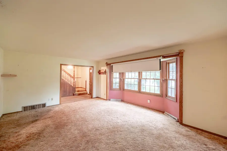 S71W17273 Pleasantview Dr, Muskego, WI 53150 - #3