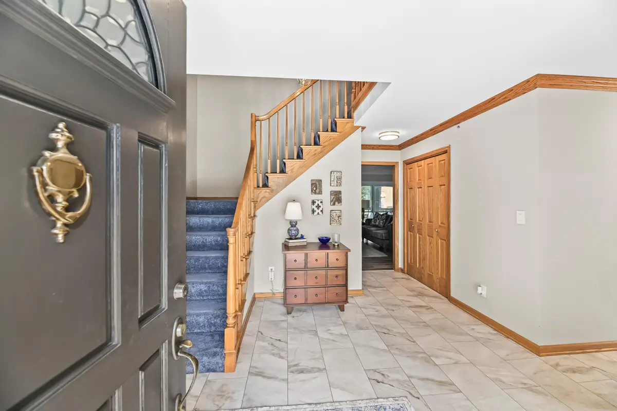 345 N Elm Grove Rd, Brookfield, WI 53005 - #1