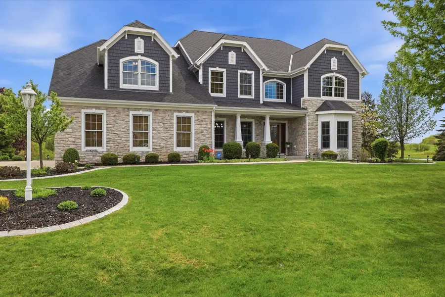 N57W34997 Pondview Ln, Oconomowoc, WI 53066 - #2