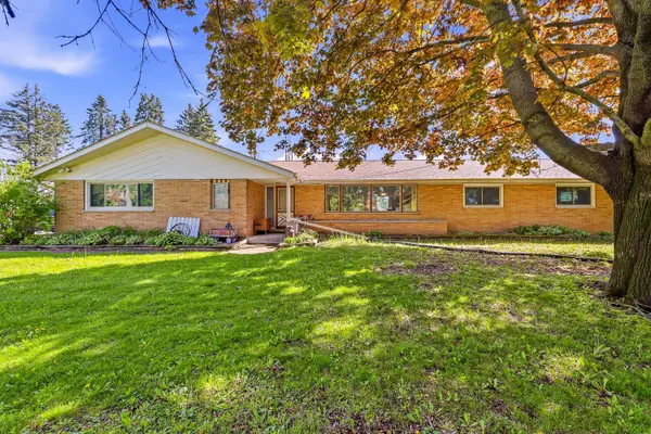 1202 E Lake St, Horicon, WI 53032